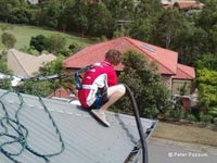 Safe Experienced Gutter Cleaning Safe Experienced Gutter Cleaning